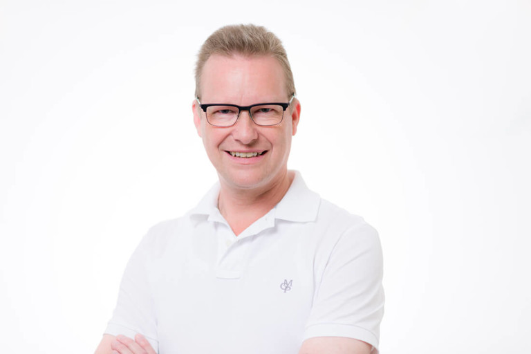 Zahnarzt Siegen – Dr. Norbert Baake – Team Zahnarzt Siegen - Dr. Norbert Baake - Team