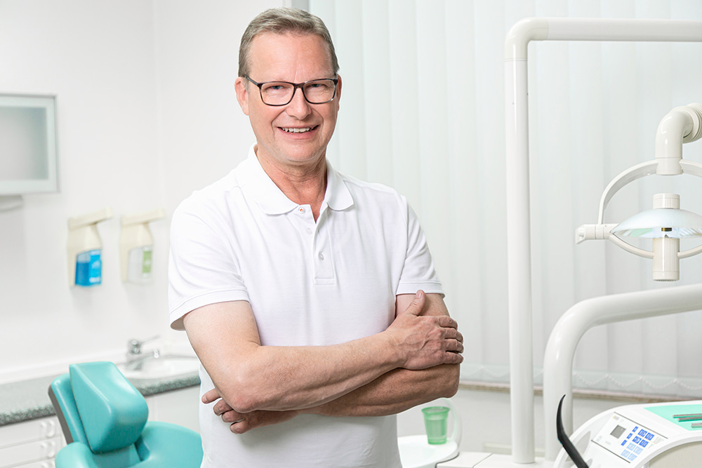 Zahnarzt Siegen - Dr. Norbert Baake - Team
